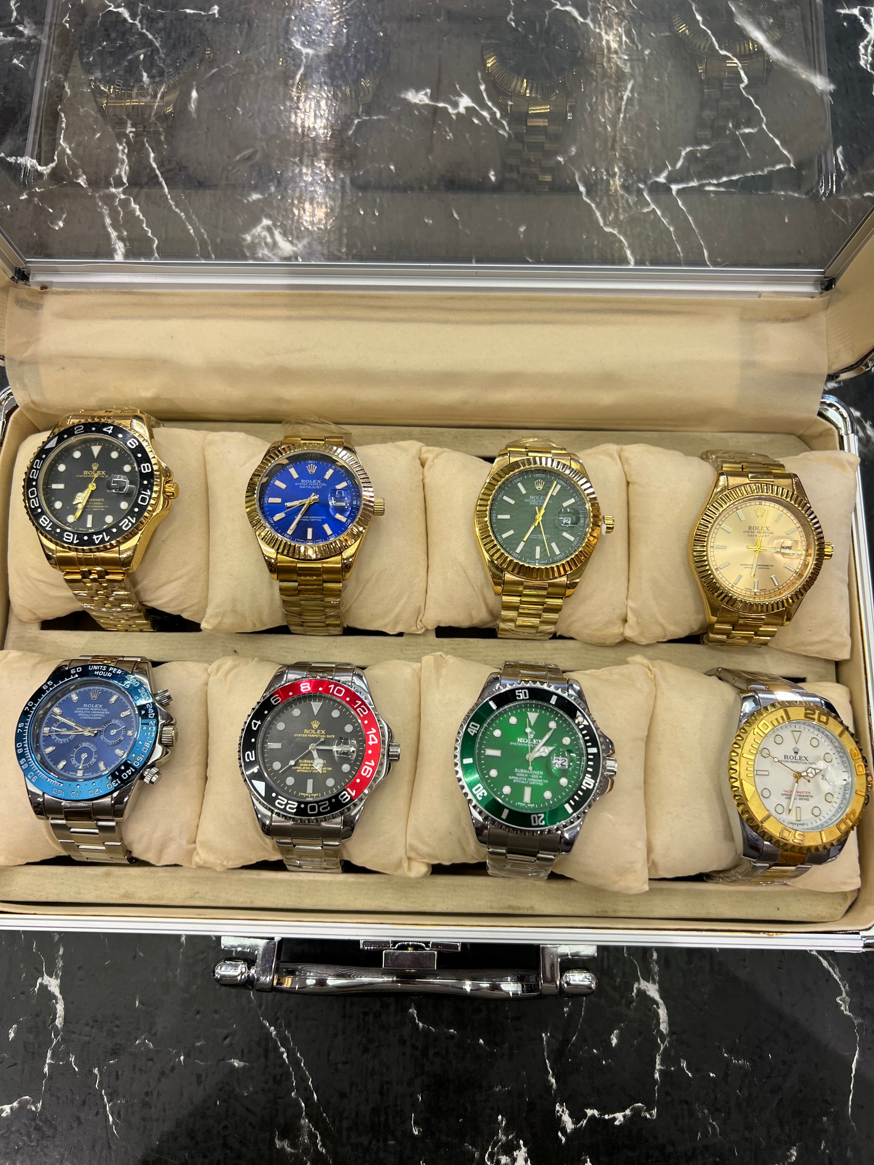 MALETA COM 8 RELÓGIOS 2